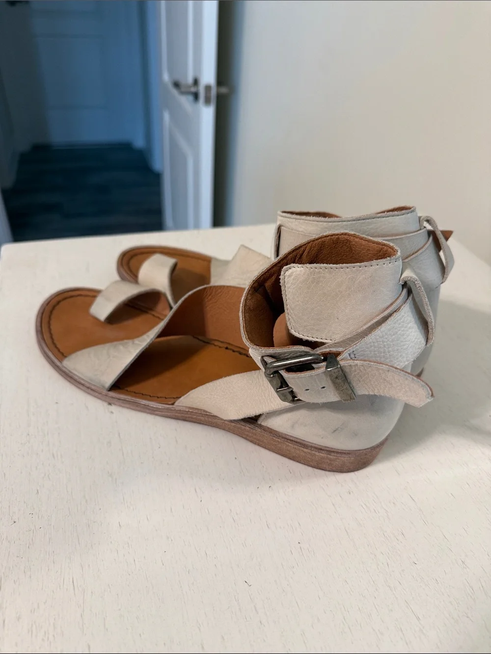 Free People Women’s Cream Leather Vale Boot Sandals / Size 9.5 (40) / Brand NWT